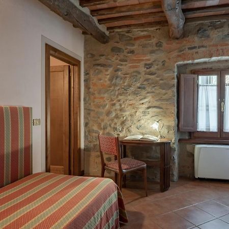 Villaggio Albergo San Lorenzo E Santa Caterina เปสเชีย ภายนอก รูปภาพ