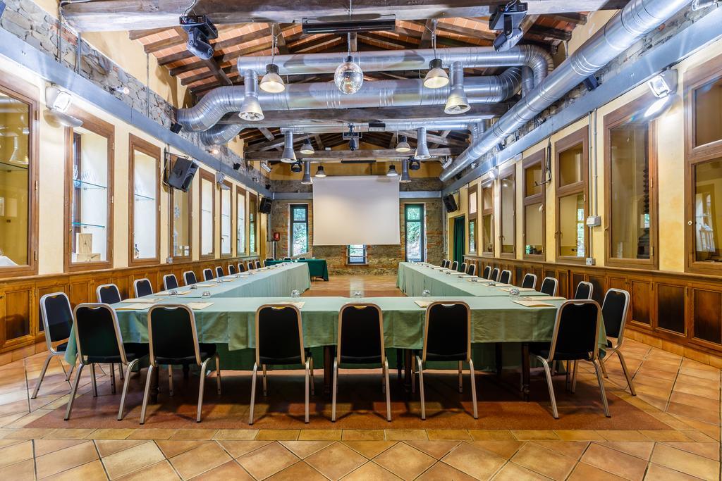 Villaggio Albergo San Lorenzo E Santa Caterina เปสเชีย ภายนอก รูปภาพ