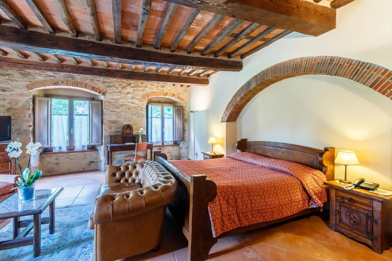 Villaggio Albergo San Lorenzo E Santa Caterina เปสเชีย ภายนอก รูปภาพ