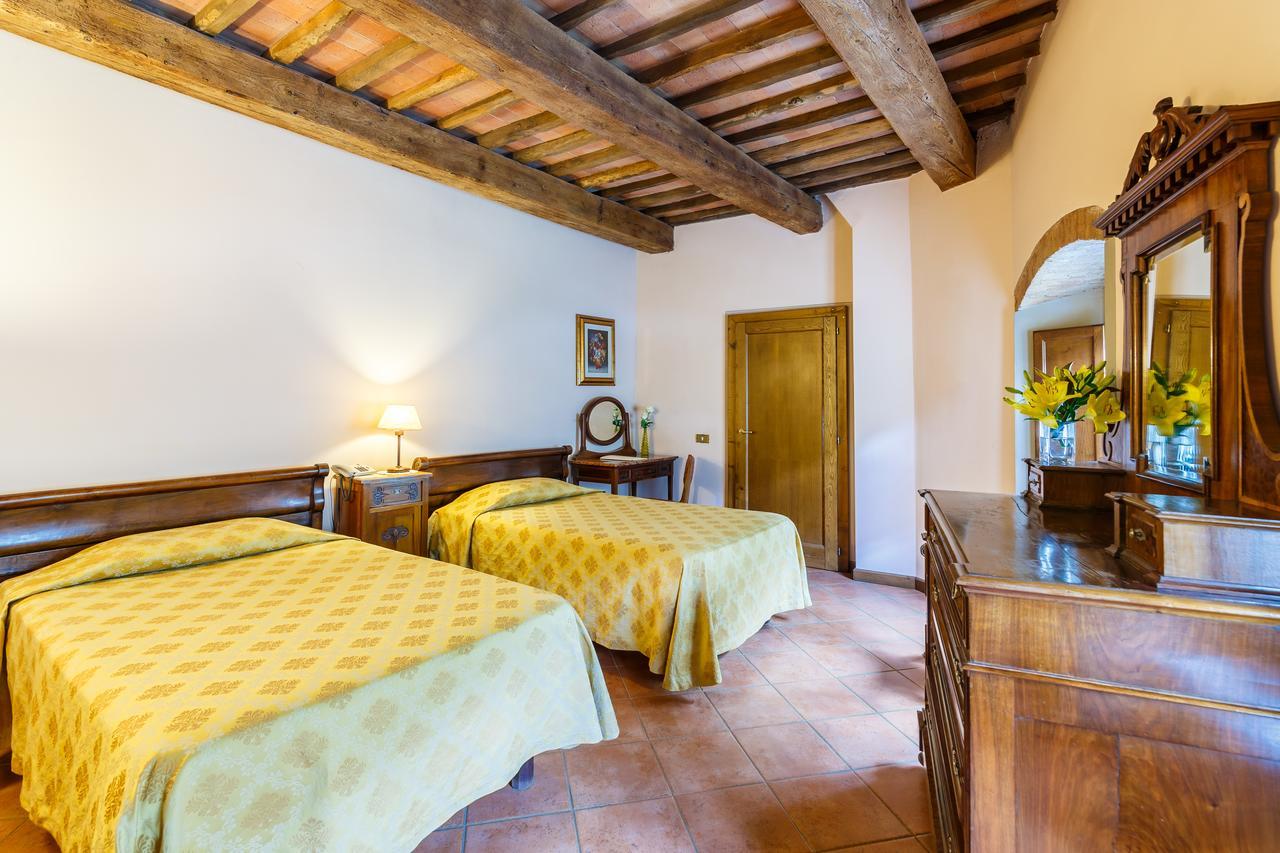 Villaggio Albergo San Lorenzo E Santa Caterina เปสเชีย ภายนอก รูปภาพ
