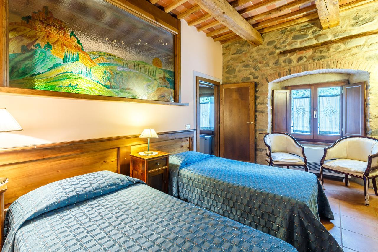 Villaggio Albergo San Lorenzo E Santa Caterina เปสเชีย ภายนอก รูปภาพ