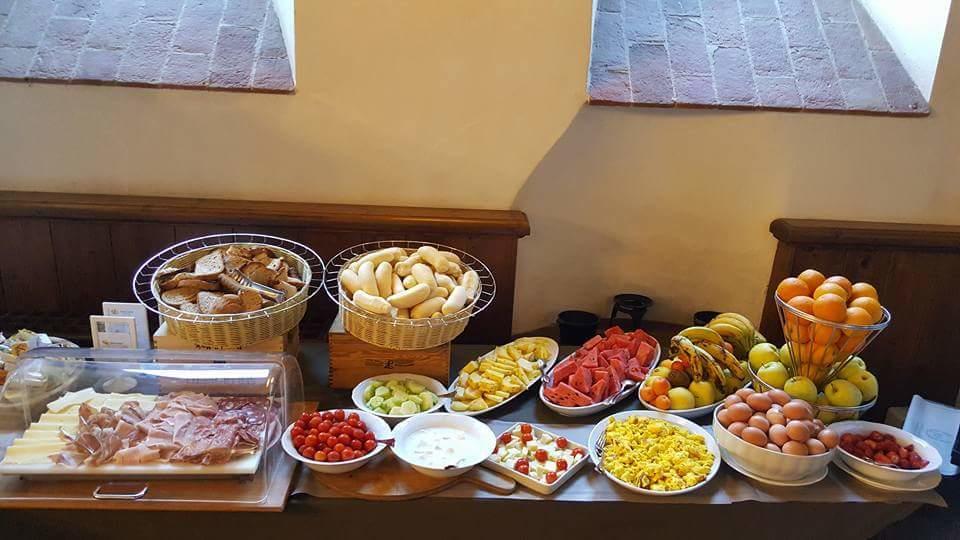 Villaggio Albergo San Lorenzo E Santa Caterina เปสเชีย ภายนอก รูปภาพ